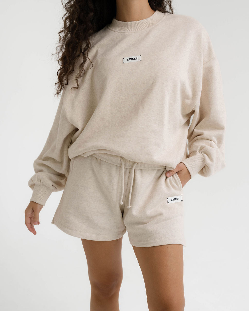 Core Crewneck Heathered Oatmeal