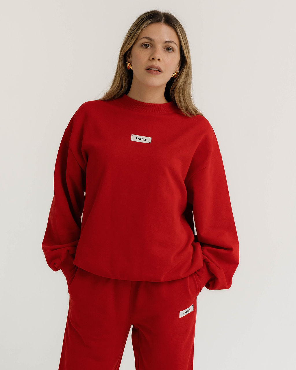 Core Crewneck Cherry Red